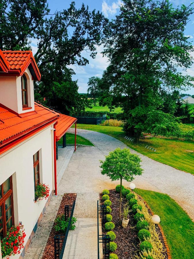Dwor Karwacz Bed & Breakfast Przasnysz Luaran gambar