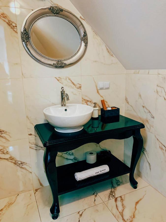 Dwor Karwacz Bed & Breakfast Przasnysz Luaran gambar